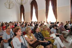 Konferencja poświęcona zjawisku przedwczesnego kończenia nauki 