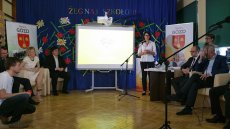 Konferencja w Publicznej Szkole Podstawowej w Podgórze poświęcona Ogólnopolskiej Sieci Edukacyjnej, fot. Ministerstwo Cyfryzacji 