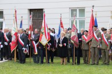 Odsłonięcie pomnika Żołnierzy Okręgu Radomsko-Kieleckiego AK „Jodła” (Radom, 27 września)  