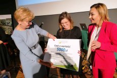 Gala wręczenia nagród II edycji konkursu EKOSZKOŁA (fot. materiały WFOŚiGW)