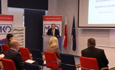  widownia, wystąpienie p. Macieja Kopcia – Podsekretarza Stanu w Ministerstwie Edukacji Narodowej 
