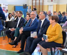 Zdjęcia z odbytych konferencji 
