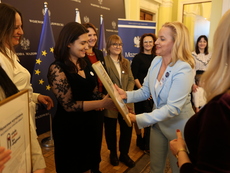 16.12.2025 Honorowe Wyróżnienie MKO "Szkoła czułości, bez obojętności"