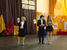 Uroczystość zakończenia roku szkolnego uczniów klas III Liceum Ogólnokształcącym im. mjra Henryka Sucharskiego w Sierpcu 